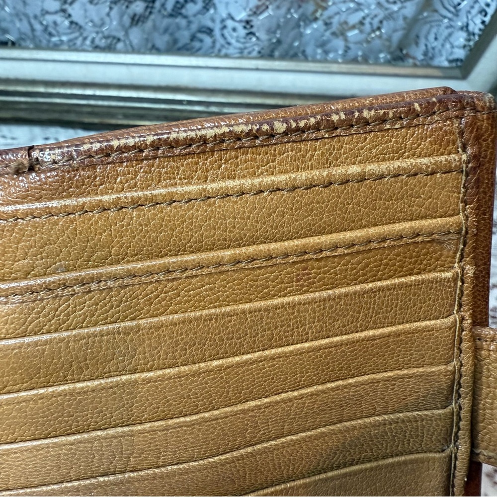 Gucci Brown Leather Wallet with GG Signature - Picture 3 of 9